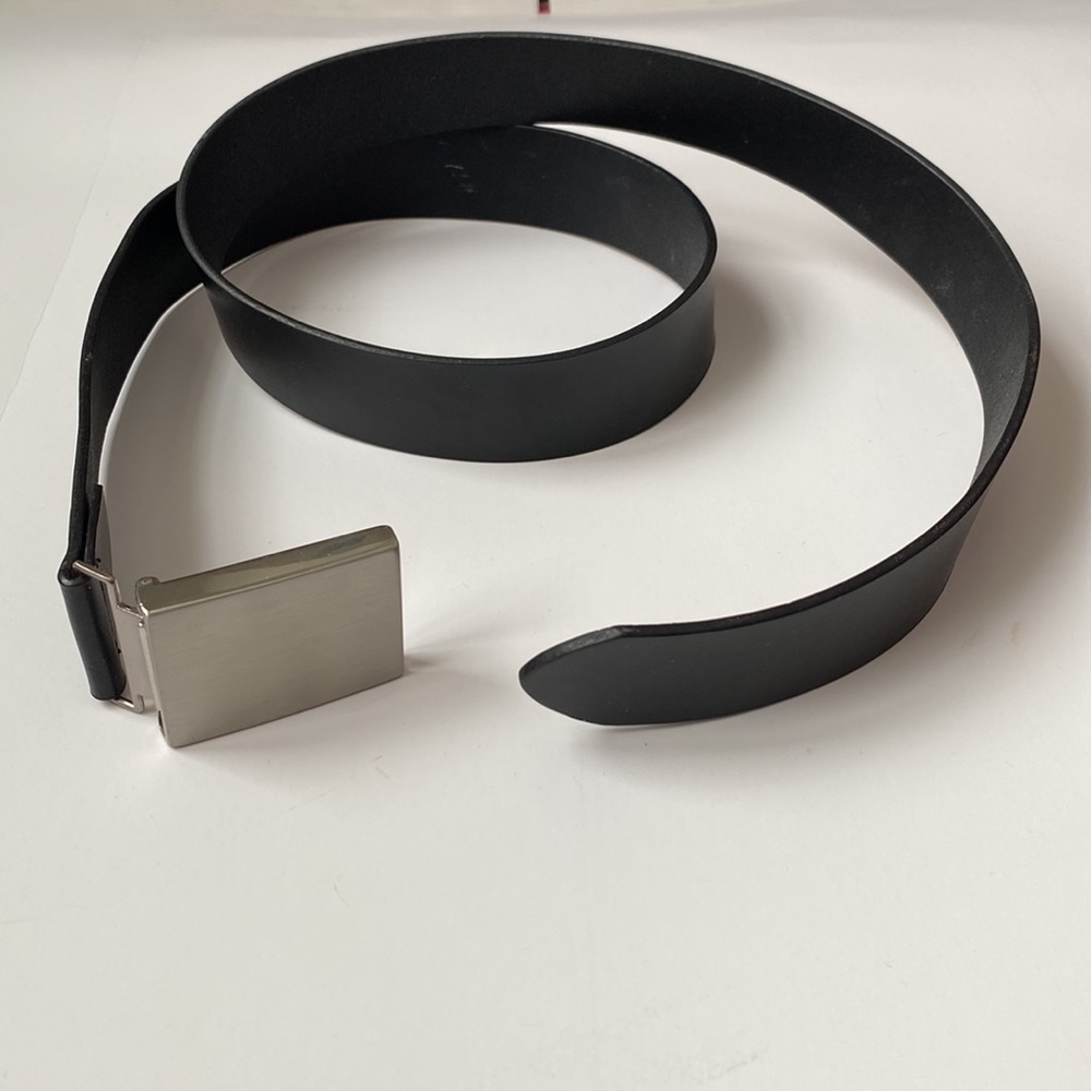 Jasper Conran black leather adjustable belt classic minimalist design